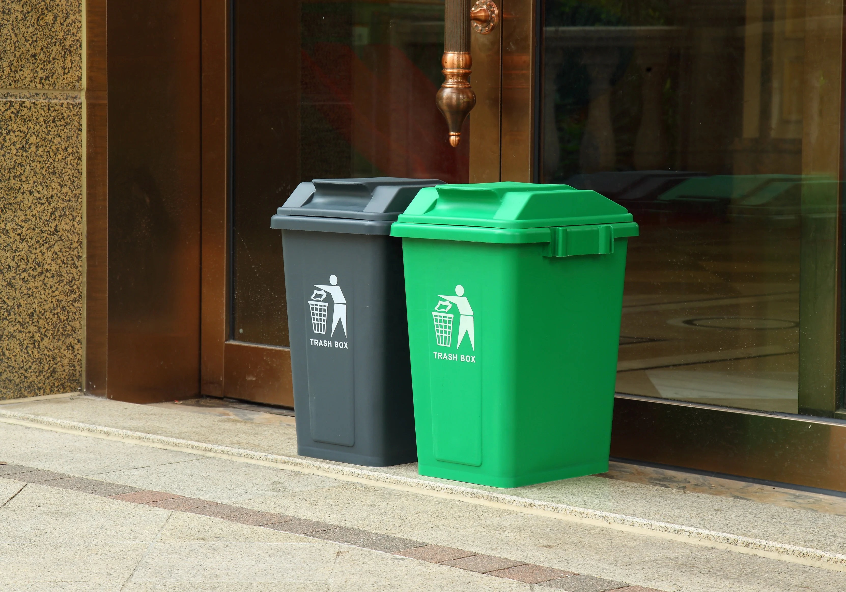 20liter plastic garbage bin without wheels for outdoor use in good selling