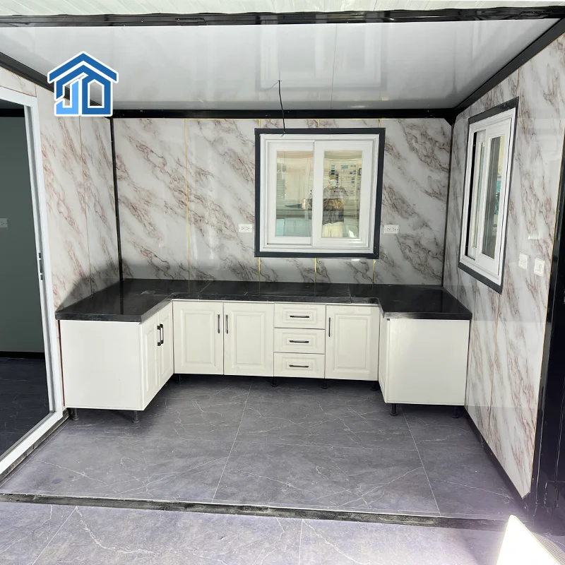 40Ft 20Ft Luxury Portable Foldable Expandable Prefabricated Container House for Sale 2 Bedroom Shipping Prefab Mobile Tiny Home