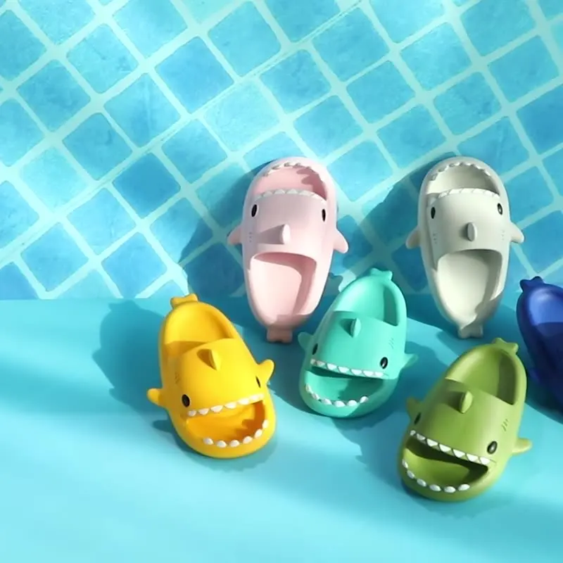 Customize Summer Water Home Cartoon Cute Tiger Shark usa Kids And Adult Novelty Cloud Shark Slides Slippers
