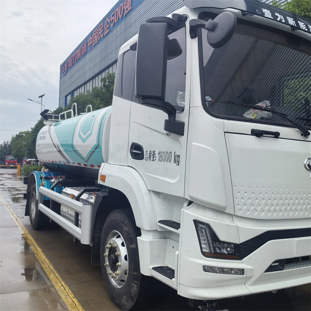 Good price 4X2 Dongfeng  15m3 water sprinkler truck spray sprinkler water tank truck for sale