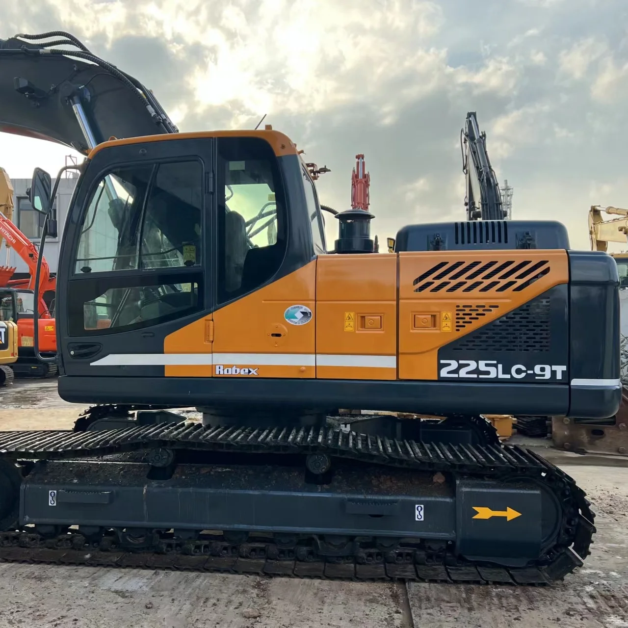 USED Korean Hyundai 225lc-9 Excavator made in Korea Hyundai Excavator 225lc 225lc-9t