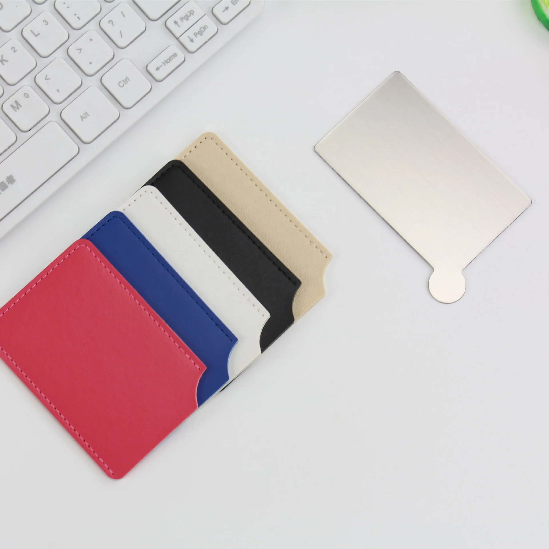 2023 New Product Stainless Steel Mirror Custom Private Label Mini Makeup Hand Hold Cosmetic Mirror Leather Pocket Mirror