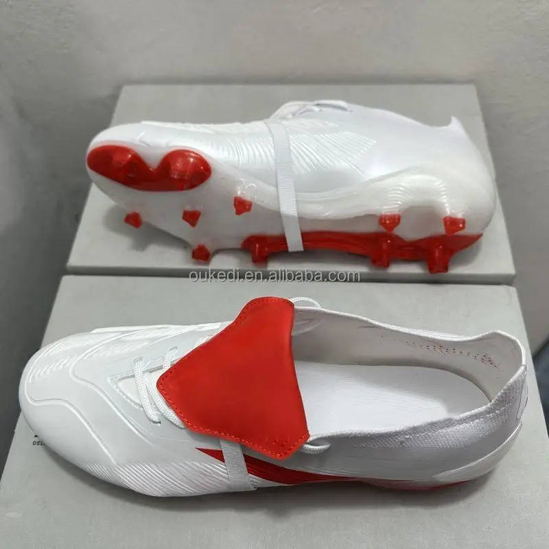 High quality bulk repurchase of new sports trend football shoes