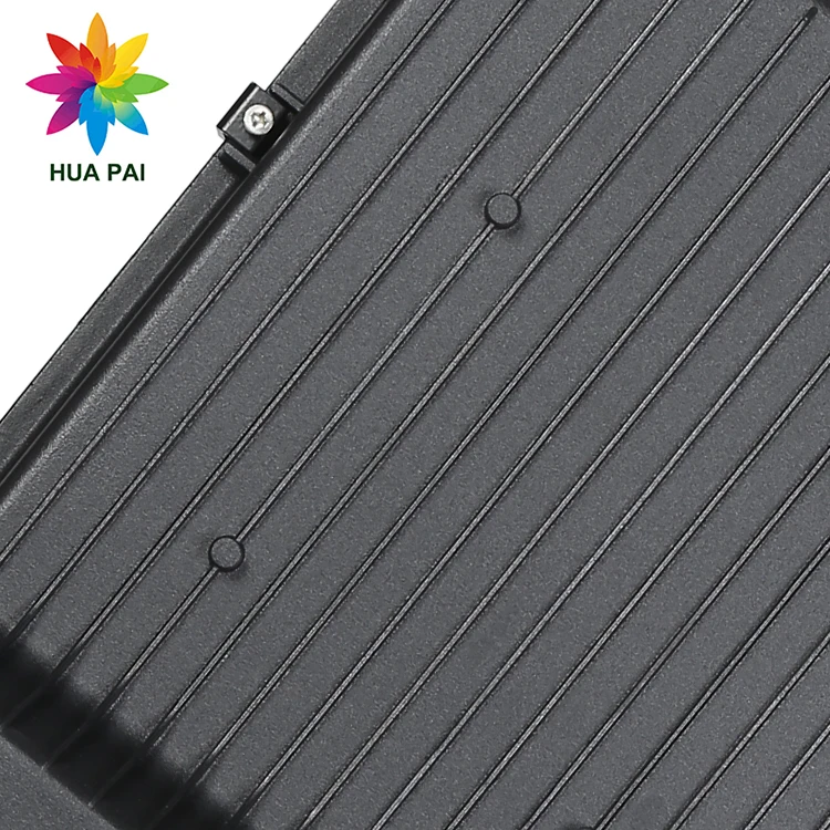 HUAPAI China Manufacturer Wholesale Energy Saving Outdoor 60w 100w 150w 200w LED Solar Street Light