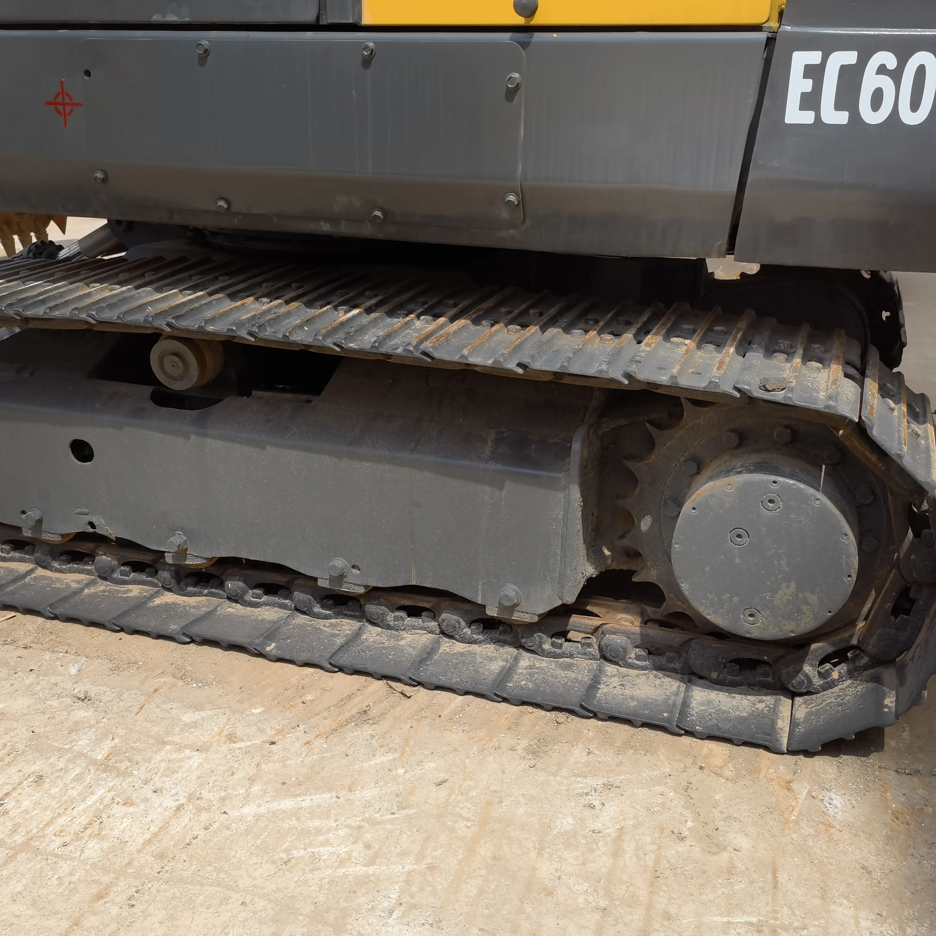 6-тонная б/у Volvo EC60 мини-экскаватор гусеничный EC60D EC60B EC55 для дешевой продажи