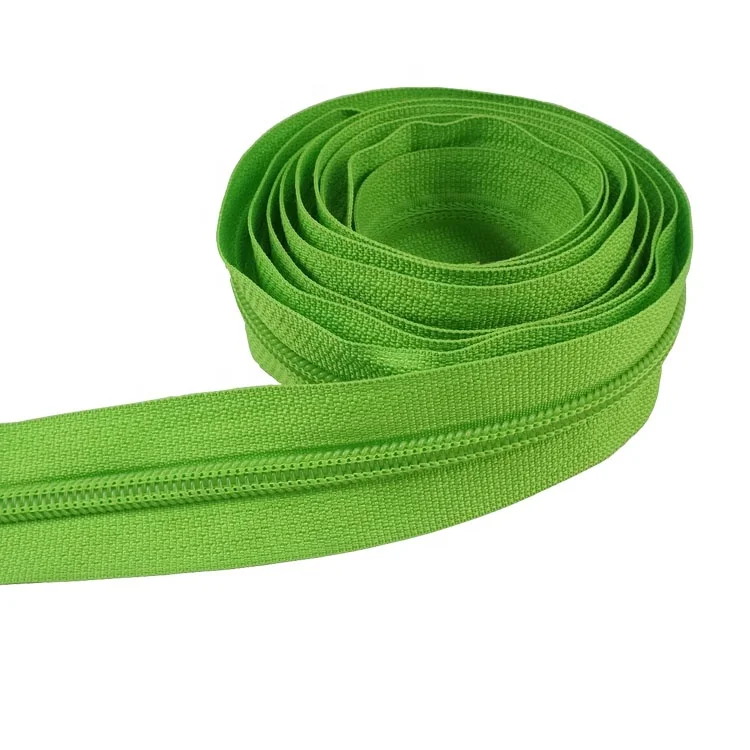 Big nylon zipper manufactory directly price  continous nylon zipper  nylon long chain zipper  roll