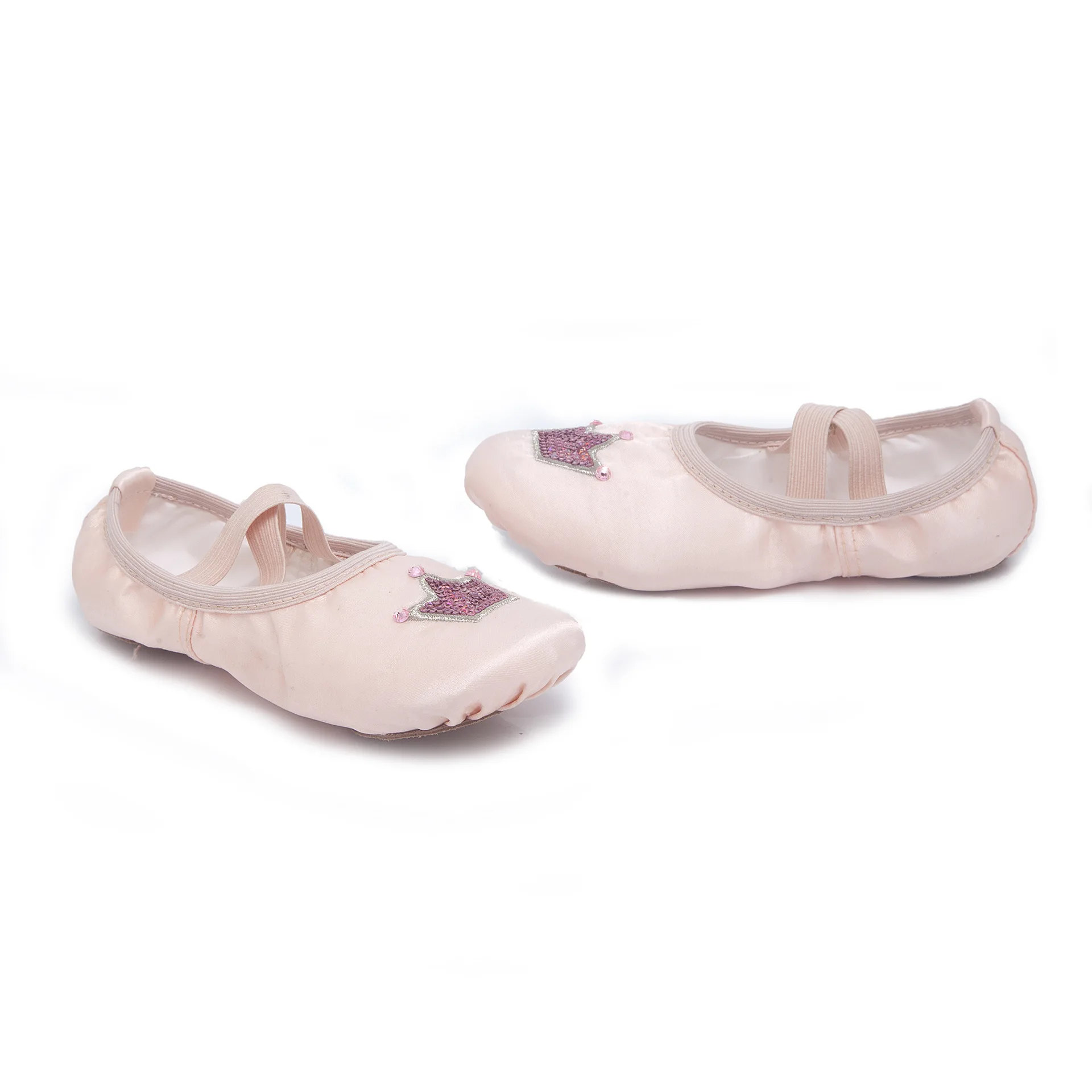 Silk Satin Kids Dance Shoes Flats with Embroidery pattern Ballet Shoes for Girls for Yoga Gymnastics Performance
