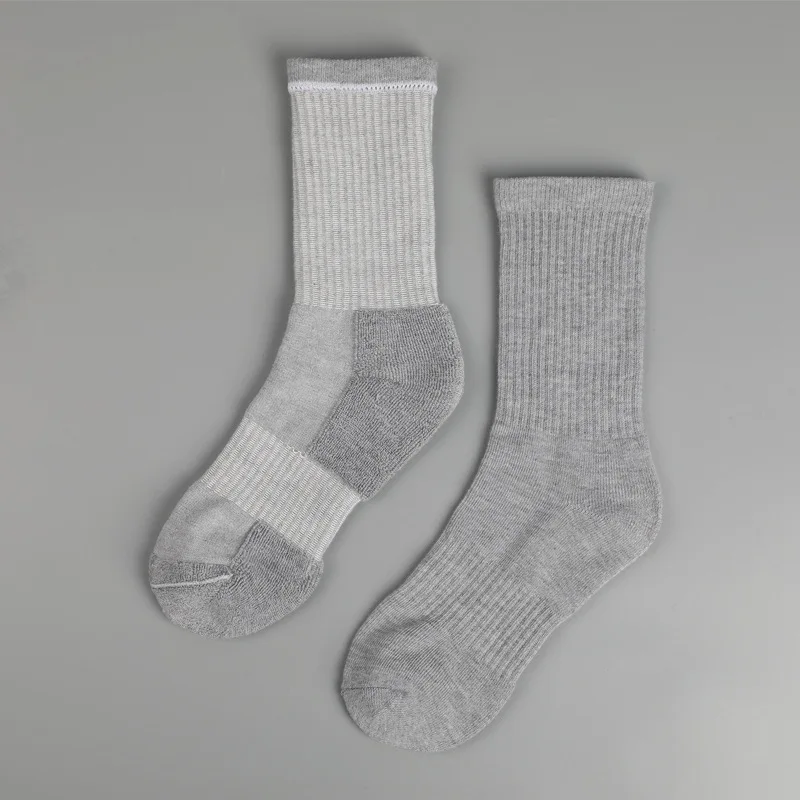 High Quality Cotton Terry Crew Jacquard Training Socks Custom logo Sports Running Basketball Men Socks