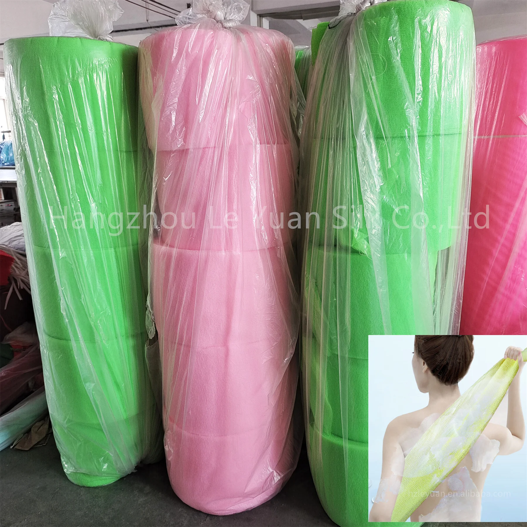 Manufacturer Supply Magic Exfoliating Nylon Bath Towel Fabric Sauna Towel Cloth Cleaning Body Wash Cloth