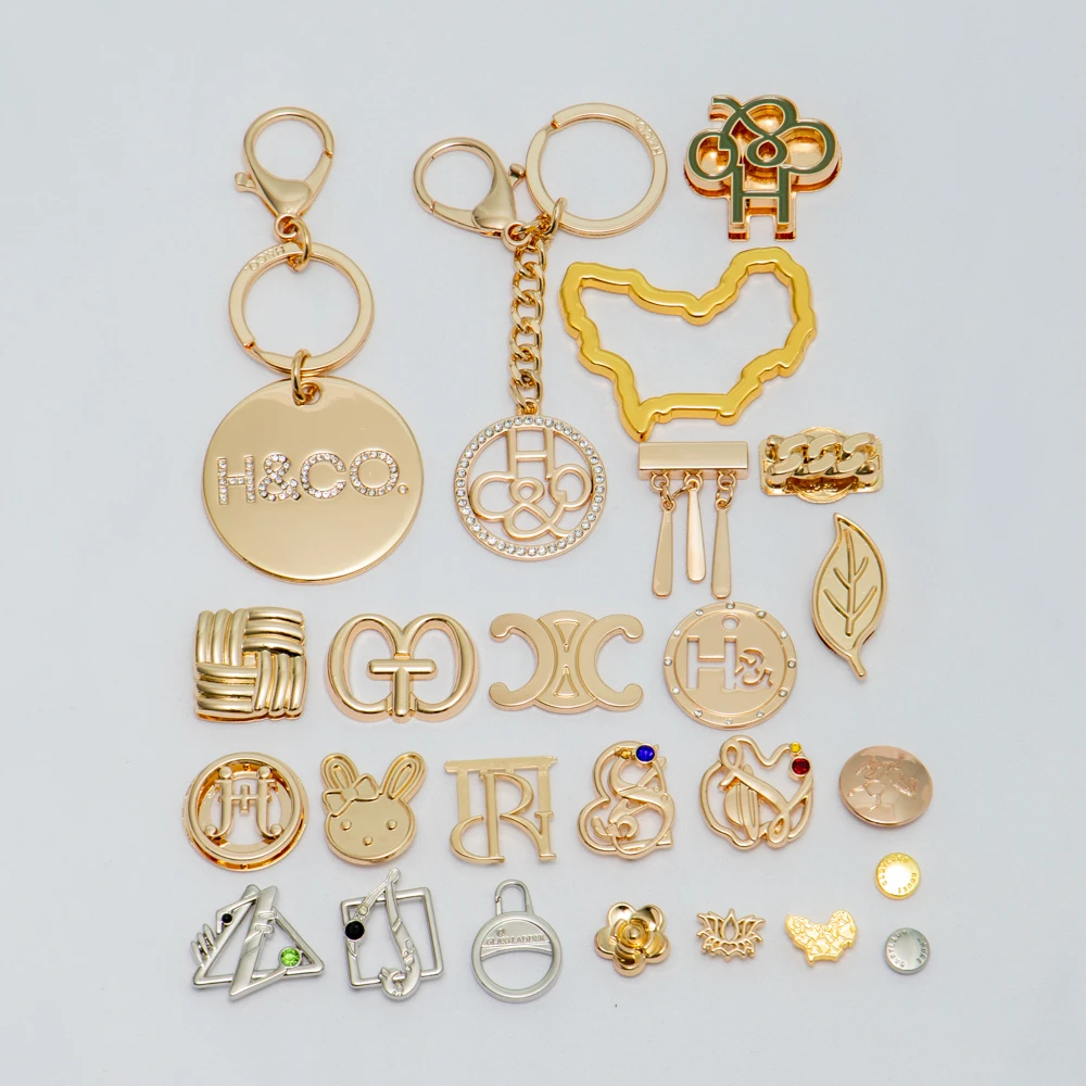 Fashion Handbag Hardware Metal Letters Bag Logo Plates Logo Design Metal Letter Tag Custom Letter Metal Logo Labels for Handbags