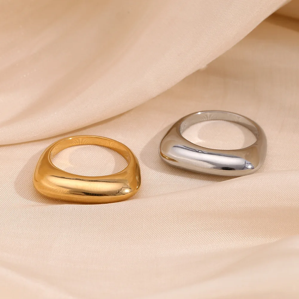 Ladies Classic Waterproof Sweatproof Stainless Steel Rings For Women