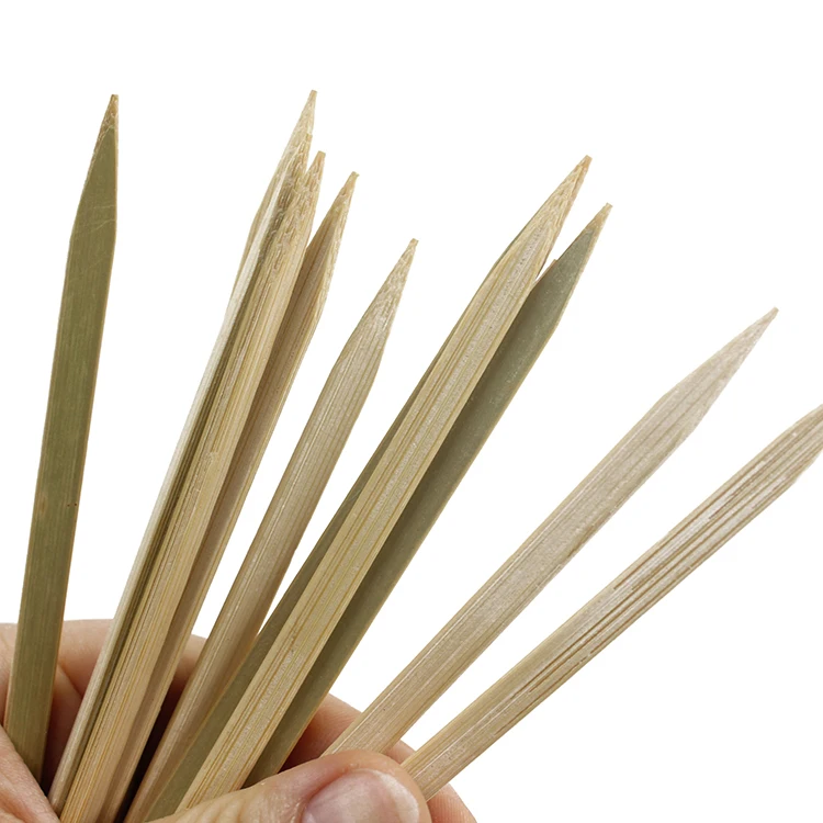 2024 Wholesale Natural Bamboo Flat Skewer Craft Sticks Grill Flat Skewers Outdoor BBQ Food Cleaning Custom Logo Bag Packed Party