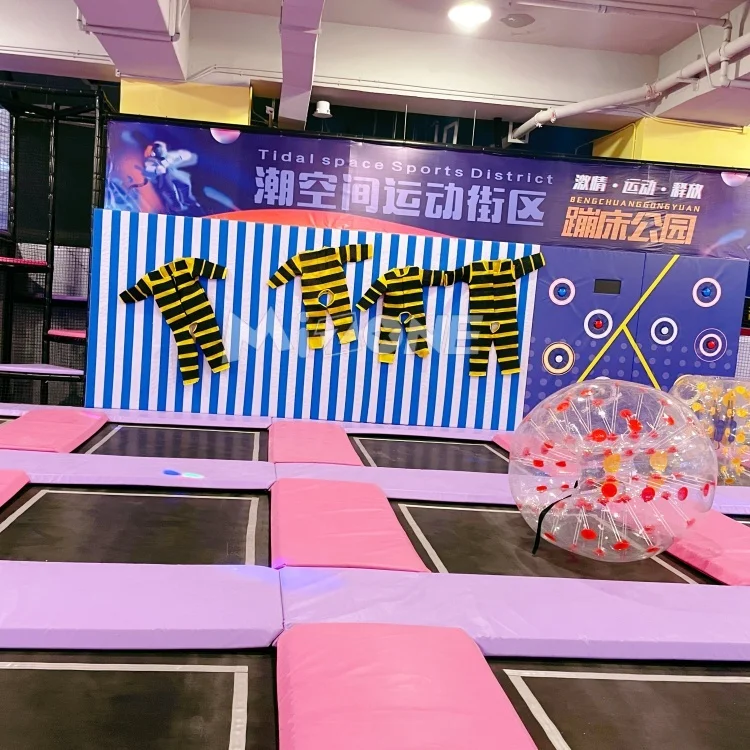 Professional Trampoline Park Customized Theme jungle gym adventure park equipment