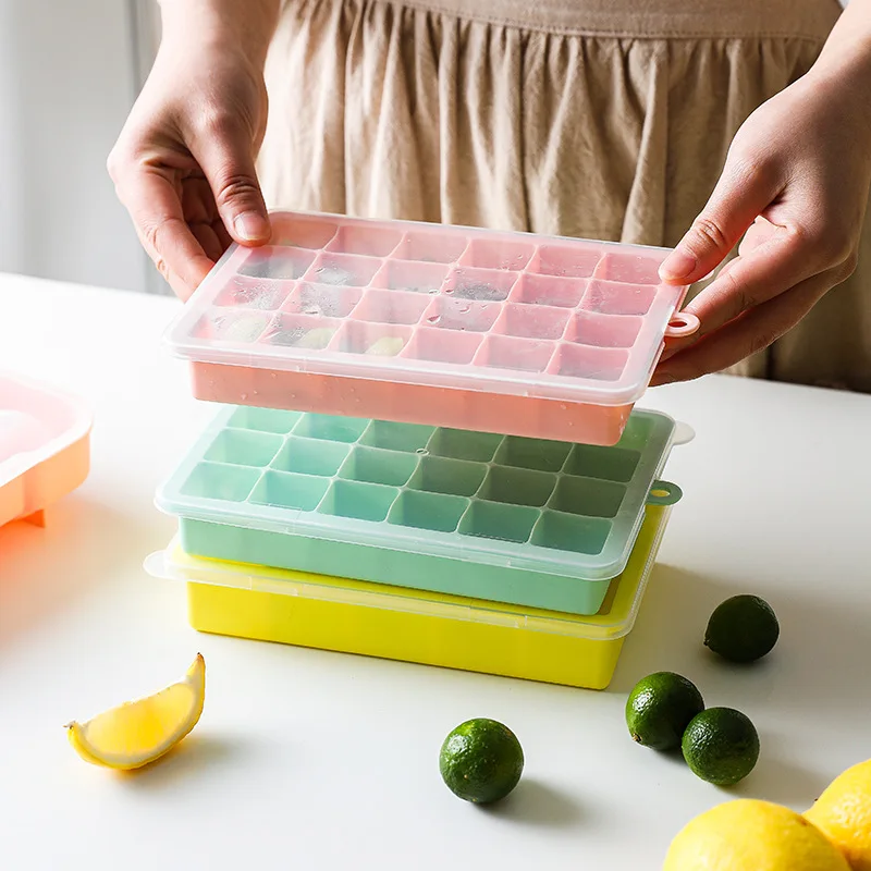 Customized New Popular Reusable 24 Grid Easy-release Flexible Silicone Ice Cube Mold Trays