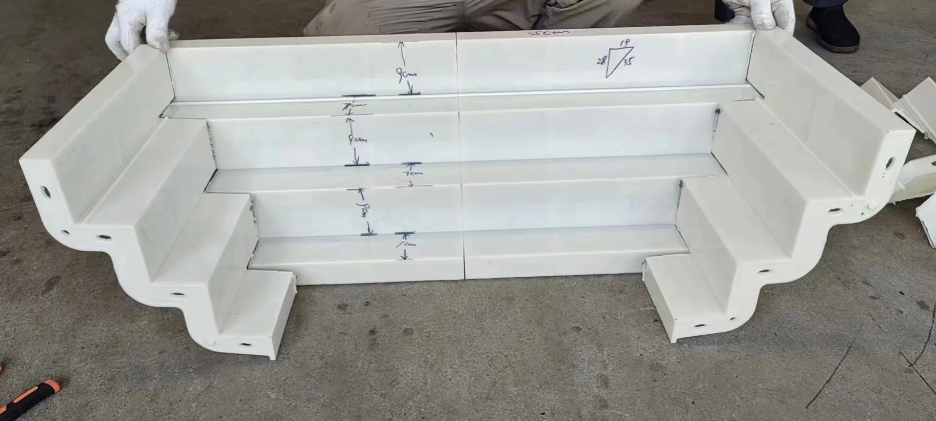 Stepping shape Concrete eave cornice Plastic  Mold for villa house roof edge rim decoration