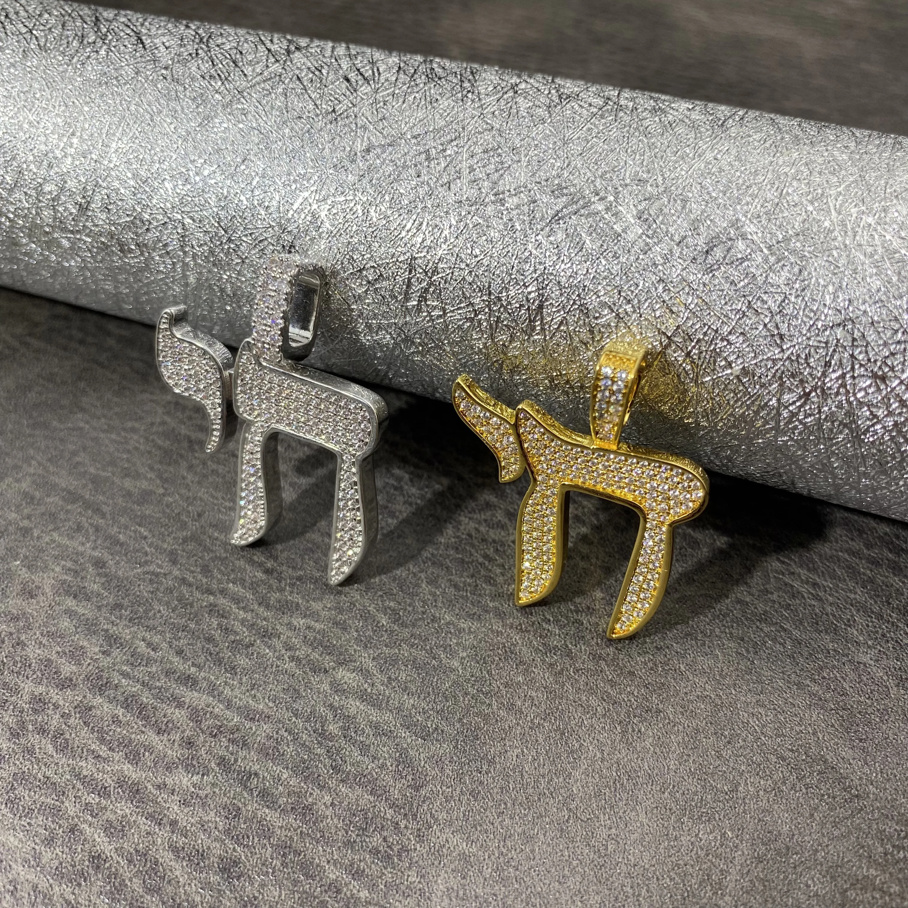 Full Paved 5A Cubic Zirconia CZ Hip Hop jewish chai pendant Iced Out HIGH Quality Jewelry