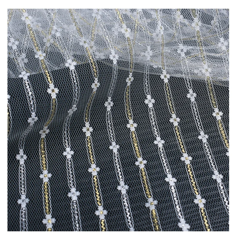 Factory Wholesale 1000 Denier Nylon Oxford Cordura Fabric Water Repellent 100% Woven Nylon for Garments Bags Uniforms for Girls