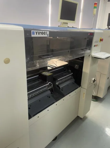 Second-hand High Quality SMT YAMAHA YV100xg Pick and Place Machine