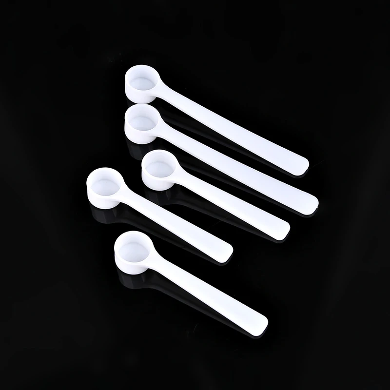 Хорошее качество 1 мл пластиковая ложка для порошка Белая Мини ложка пластиковая для продажи