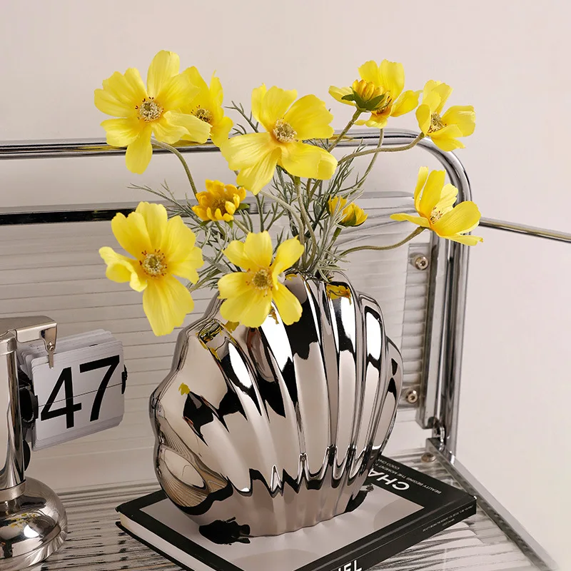 Modern Nordic creative shell galvanized ceramic design ceramic vase for living room home decoration and wedding decoration