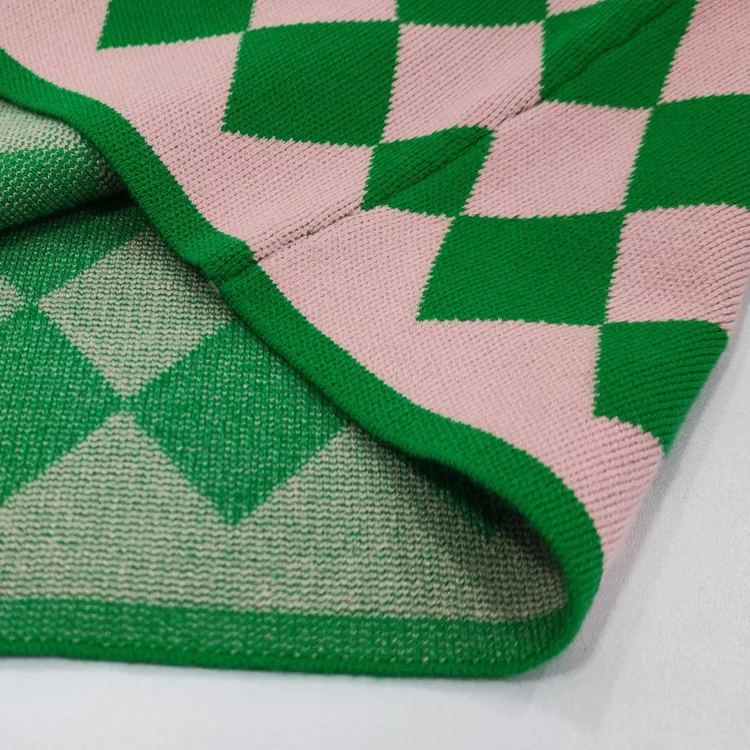 Knitwear Supplier Factory Custom Winter Knitwear Set 2024 Women Plaid Knit Sweater Cardigan Skirt Set