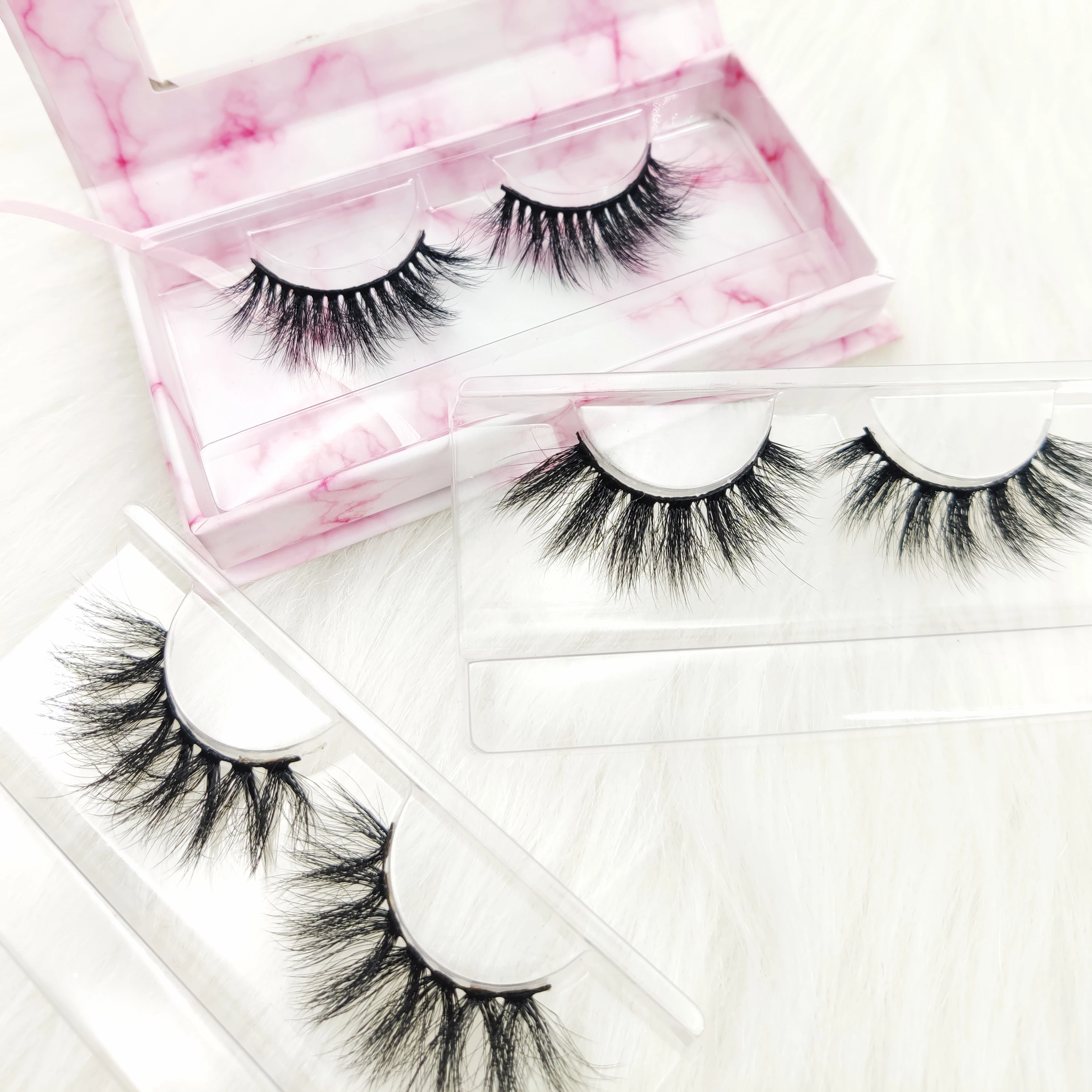 
Charme Beauty wholesale faux mink eyelash private label faux mink eyelashes vendor faux mink lashes 