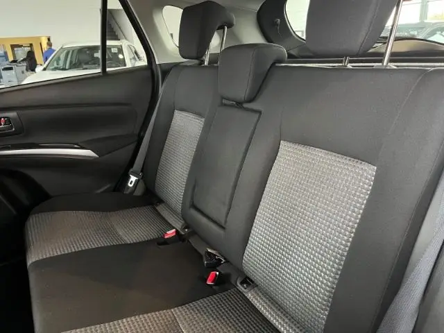 Б/у Suzuki (SX4) S-Cross готов к экспорту внедорожник небольшой пробег