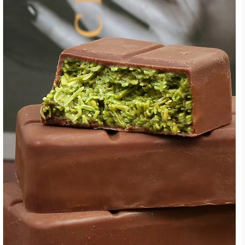 Оптовая продажа Высококачественная экзотическая хрустящая Фисташка ручной работы из Дубая шоколадный батончик