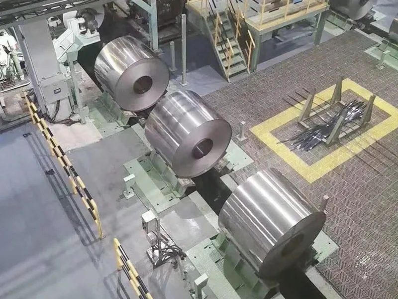 Толщина 0,4-80 мм ASTM стандартное стабильное качество 304 304L 310S 316L катушка из нержавеющей стали 304