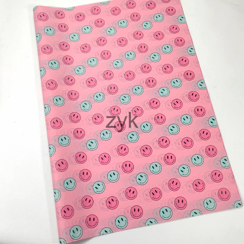 Cute Smiling Face Paper Crafts for Clothing & Shoes Packaging Wholesale 50x70 cm Perfect Gift Packaging handicraft in Stock