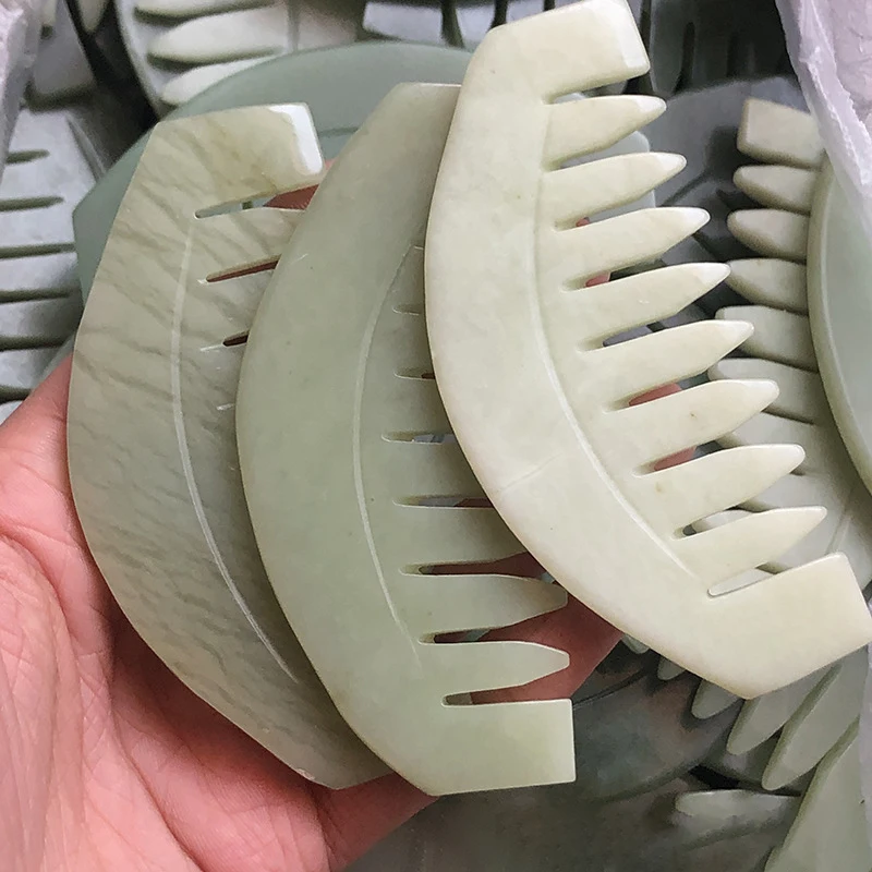 Factory Wholesale Xiuyan Green Jade Guasha Massage Relieve Pressure Products Comb Natural Gemstone Jade Comb for Hair Growth