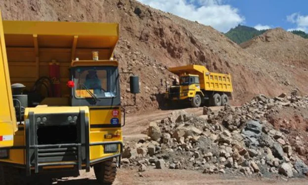 Высокопроизводительный 6x4 карьерный грузовик самосвал GKM45P сделано в Китае