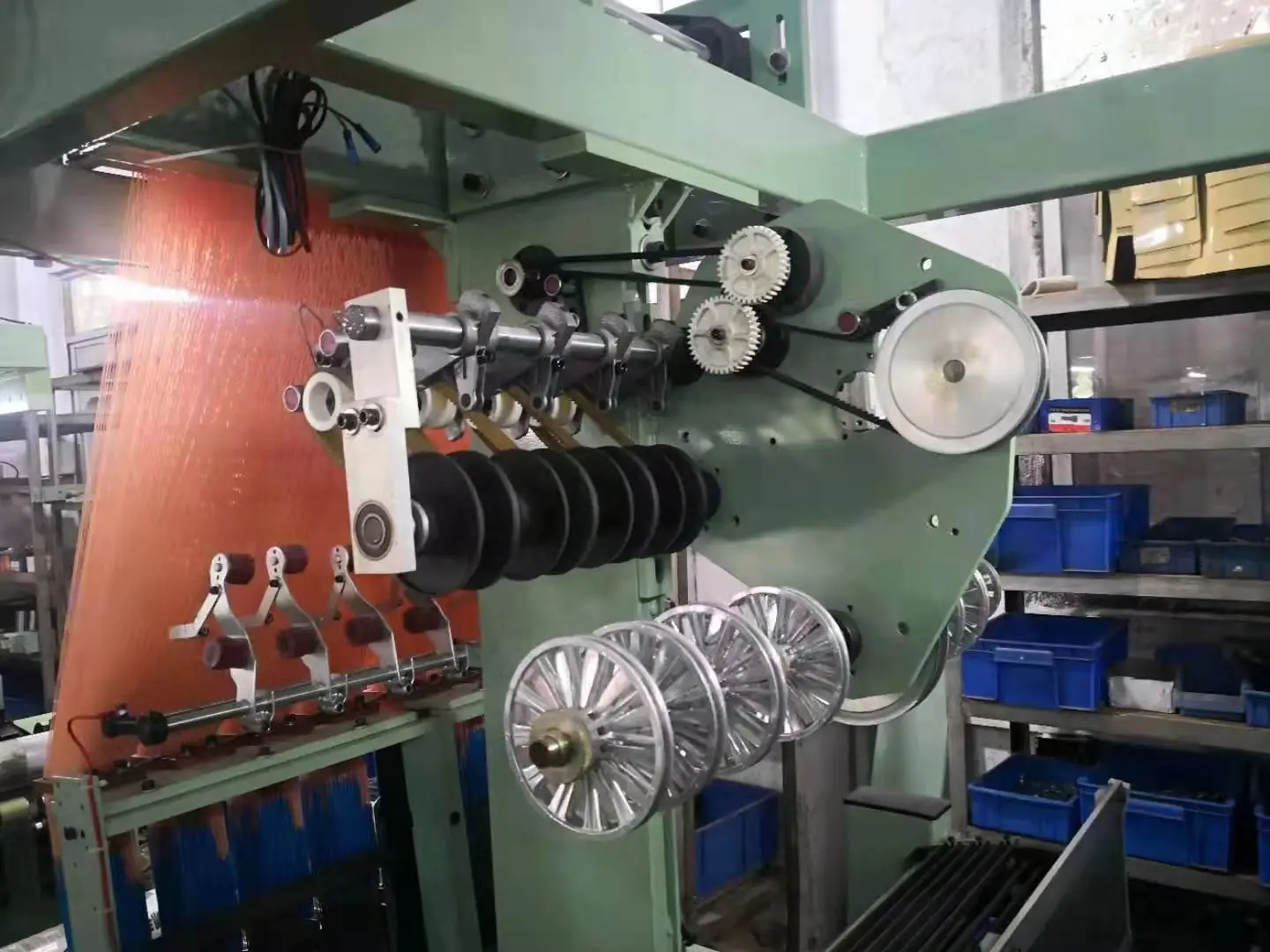  Самая низкая цена Компьютеризированный ткацкий станок с жаккардовой иглой 6/55/480