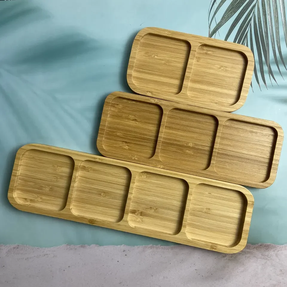 Diyue Wooden Snack Tray Serving Plate Nuts Platter Food Serving Tray Stock Wholesale Bamboo 4 Grid Candy Plates
