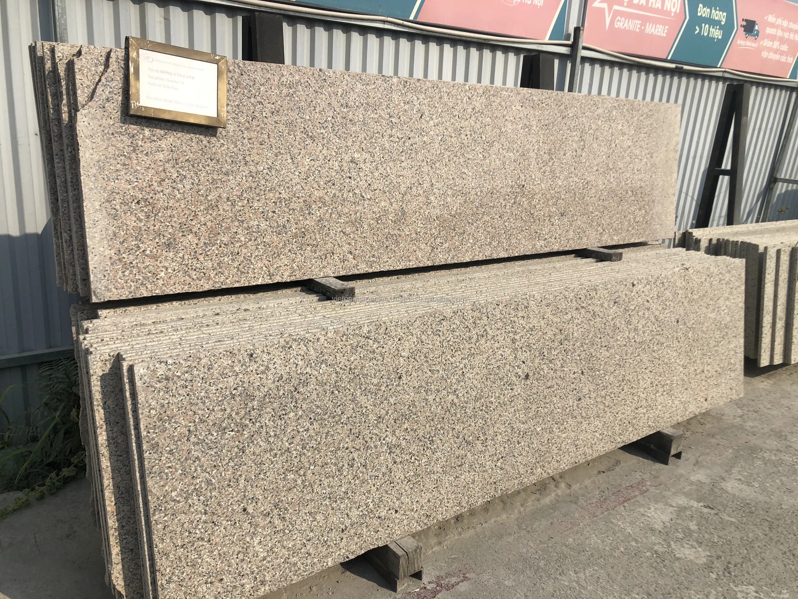 VC Best Seller Polished Pink Granite Stone Pots Modern Design with Graphic Solution Capability Tile Form Best Price in Vietnam