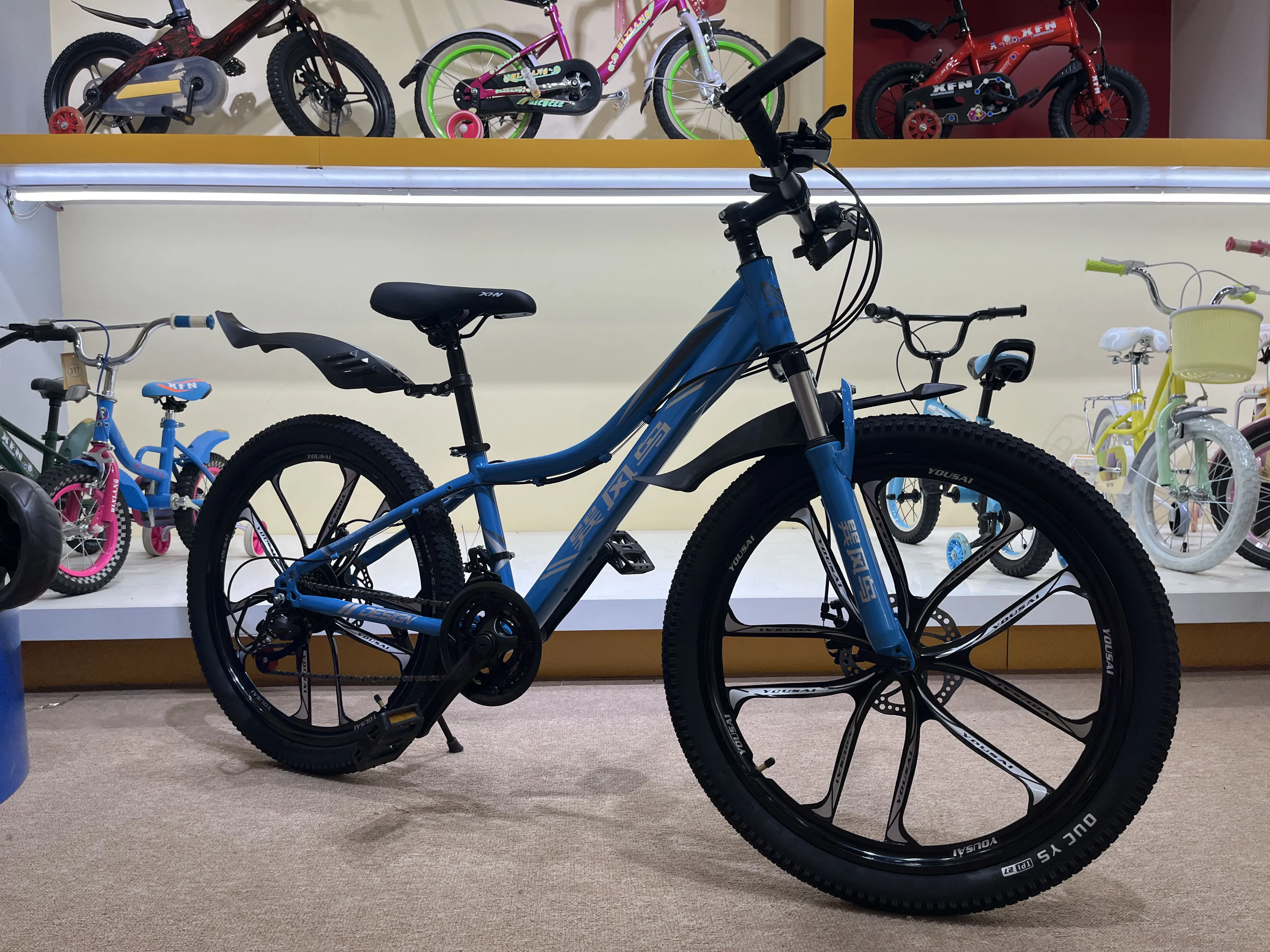 Bicycle Factory Supply New Popular Design 26/28 Inch Adult Road Mountain Sport Bicycle Cheap Price MTB Bike BMX bicycle