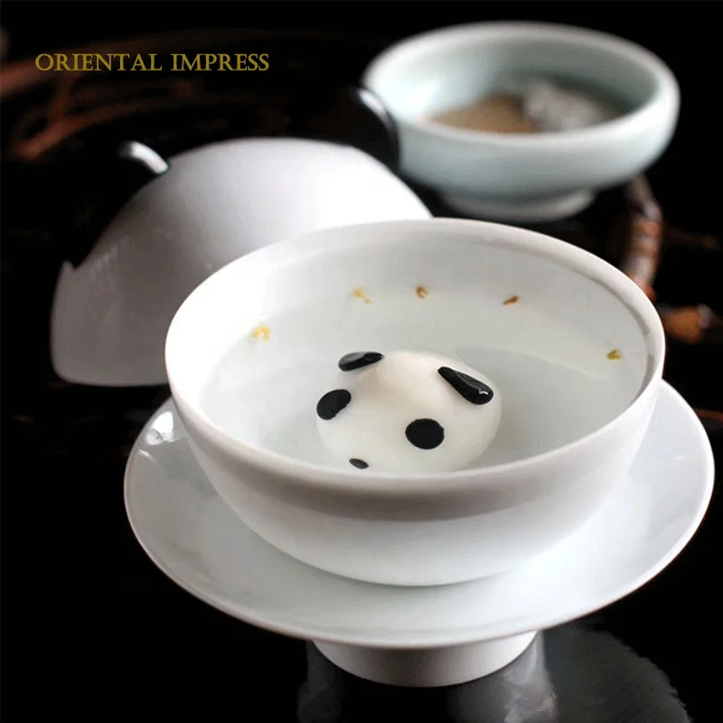 2021 New Design High Temperature-fired Chinese Style Dehua white porcelain Giant Panda Bowl With Fitted Cover