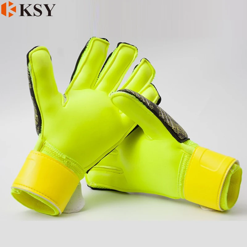 Thickened latex goalie glov with finger guards