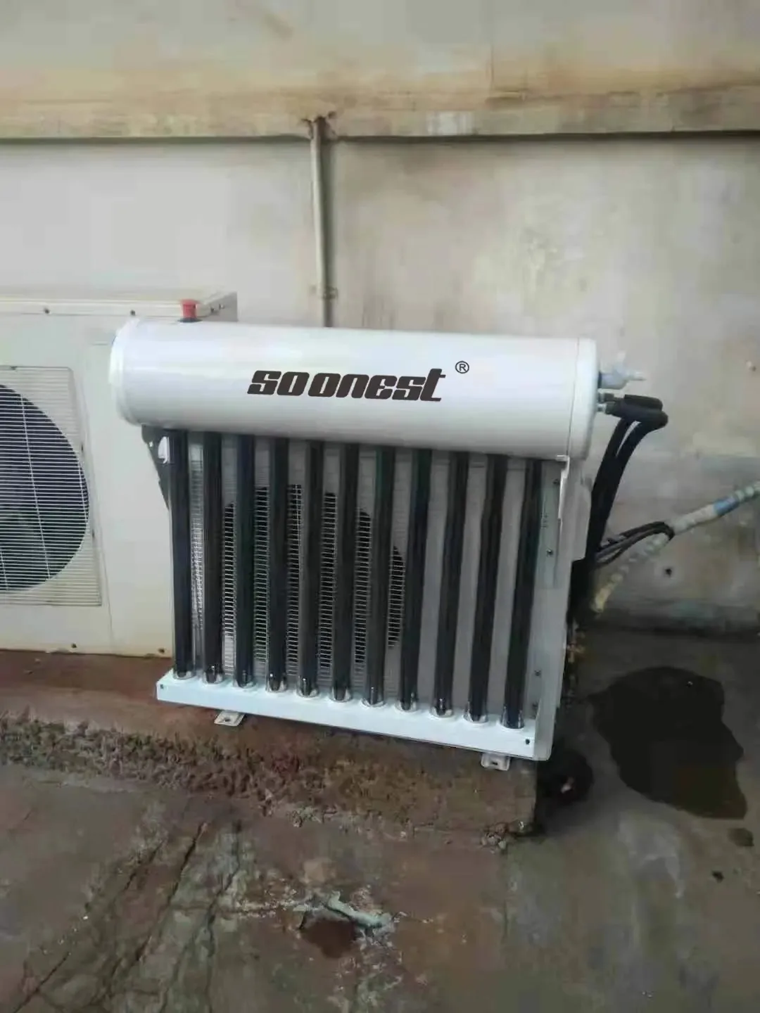 Hot sale wall mounted type hybrid solar air conditioner 12000btu 18000btu 24000btu  For Home