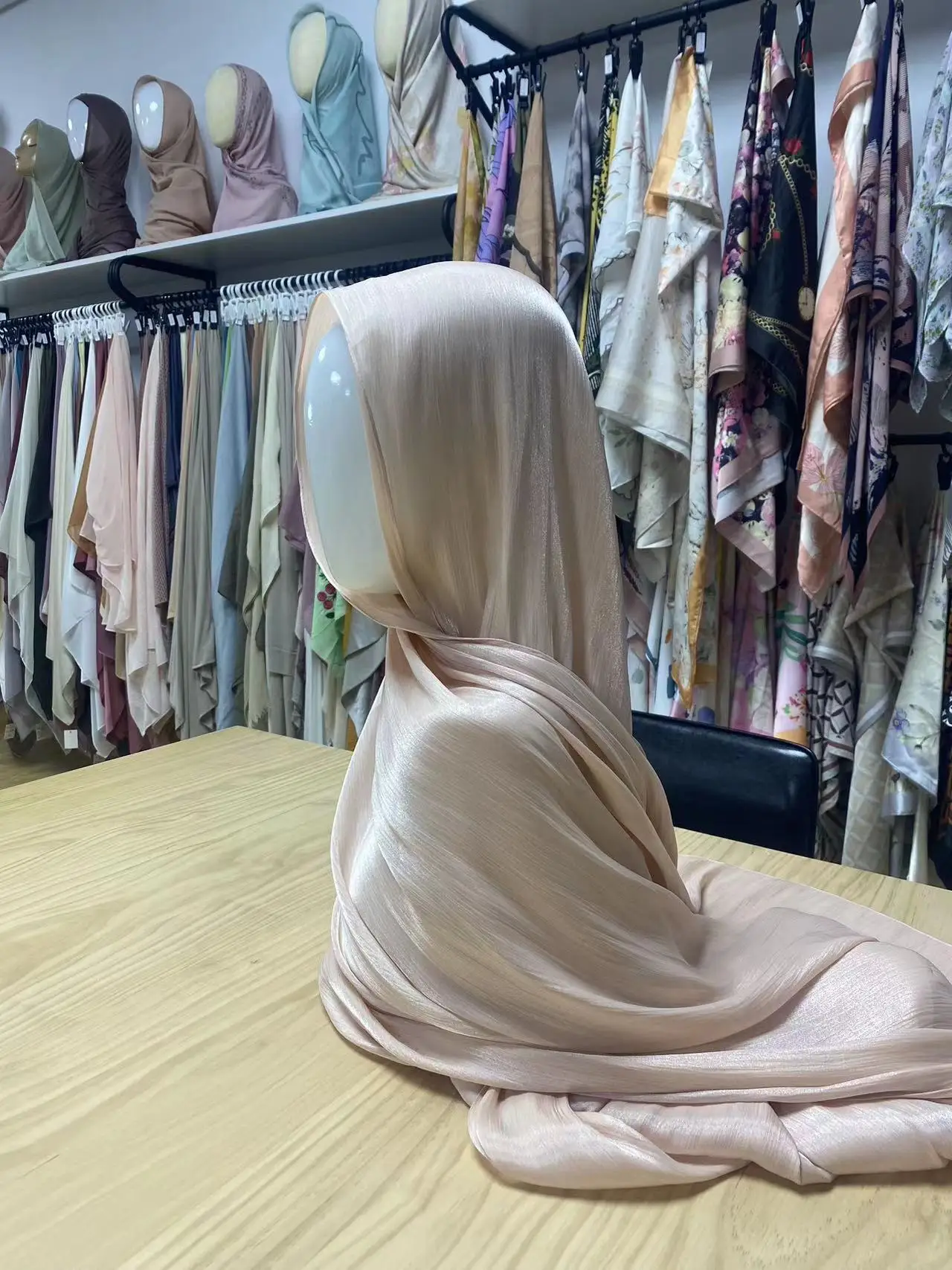 Muslim Newest Tudung Glitter Chiffon Women Hijab Shawl Malaysia Pleated Chiffon