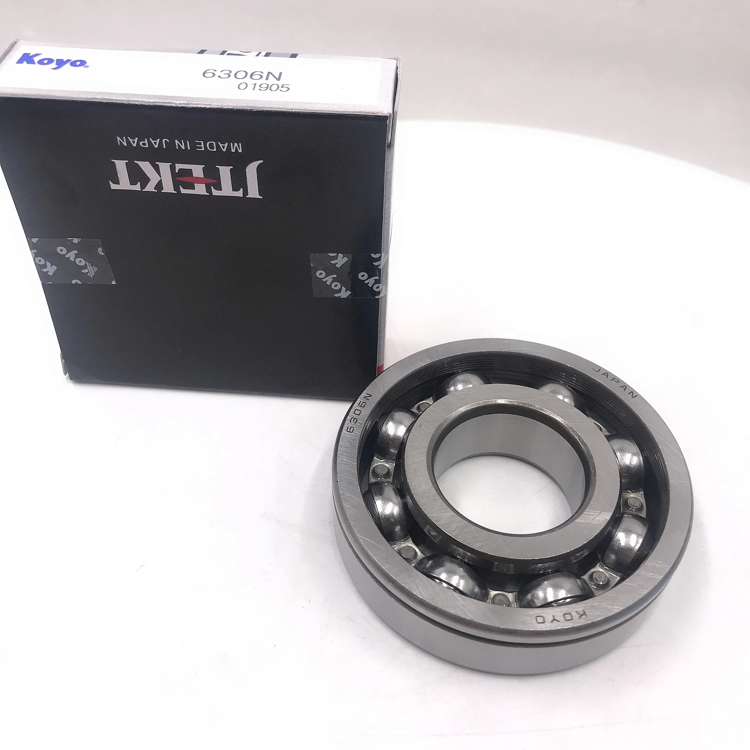 Cheap factory direct selling deep groove ball bearing 6300 sealed bearings 6301 open zz 2rs koyo brand