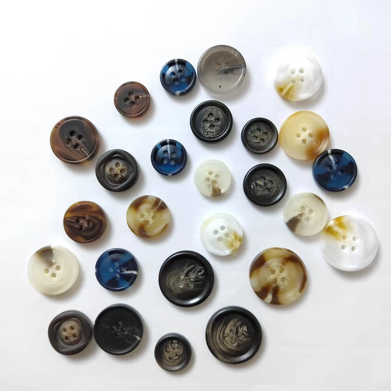 Sewing  Custom Engraved resin button LOGO Polo Shirt garment Resin Polyester Plastic Buttons for Clothing