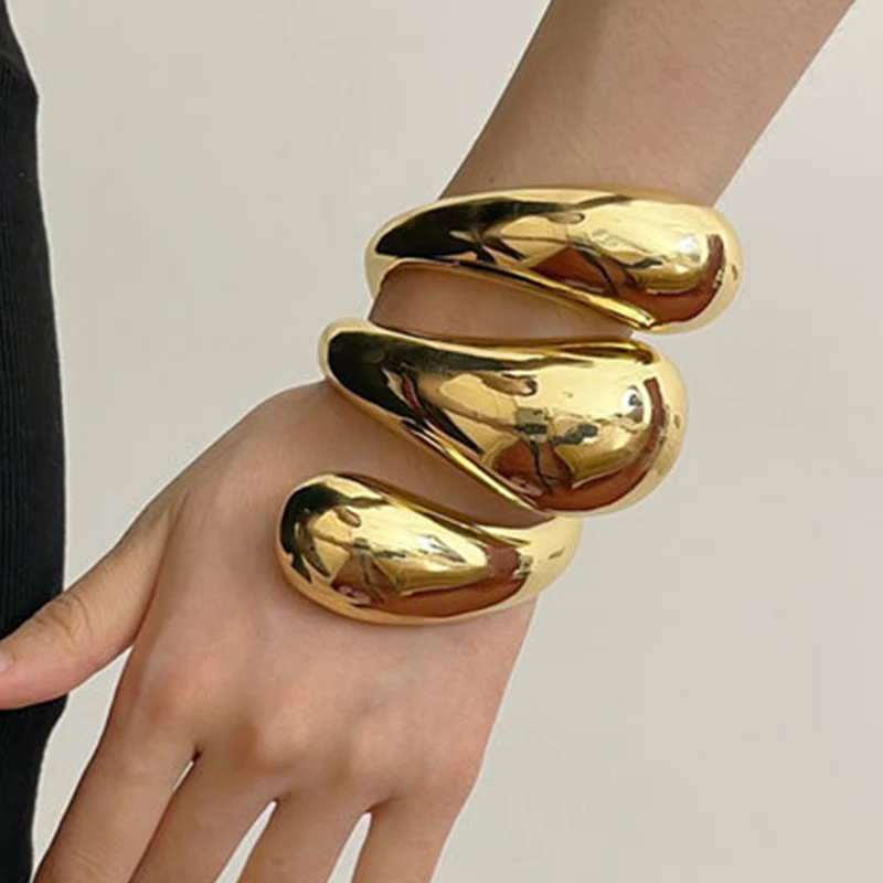 2024 New Arrival Fashion Jewelry Exaggerated design multiple layers metal  wide open cuff for women gold cuff bangles women