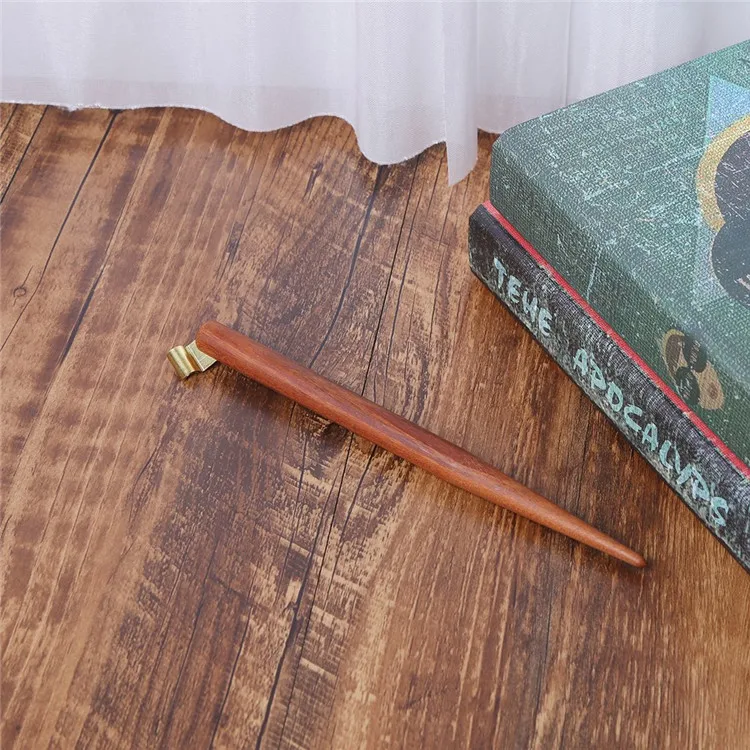  Ручка для Английской Каллиграфии из массива дерева с скошенным стержнем и