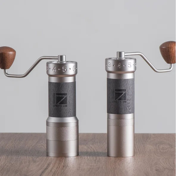 1Zpresso K Is an Innovative Italian Manual Coffee Grinder with Three-axis Steel