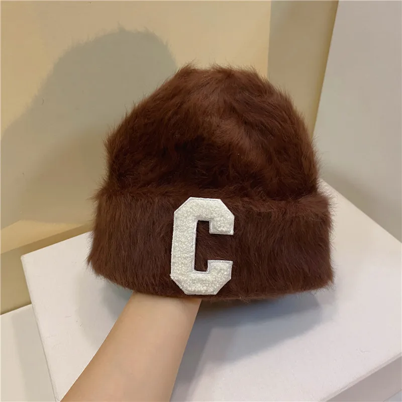 Плюшевая Шапка-бини, модная пушистая Длинная зимняя шапка из кроличьего меха, Женская плюшевая шапка с буквенным носком, вязаная теплая Шапка-бини