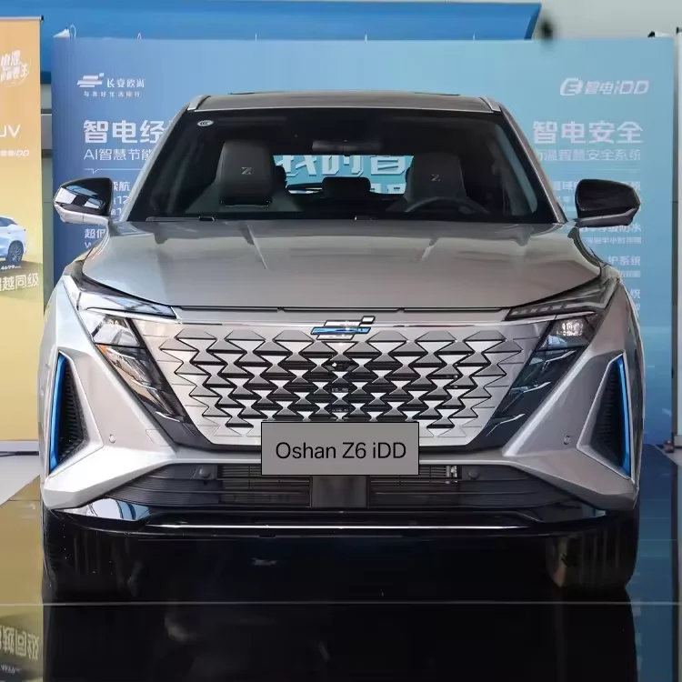 Hot Selling New Energy Vehicles Cars Changan Auchan Oshan Oushang Z6 Idd 4 Wheel Left Hand Drive 150km Changan Used Hybrid Car