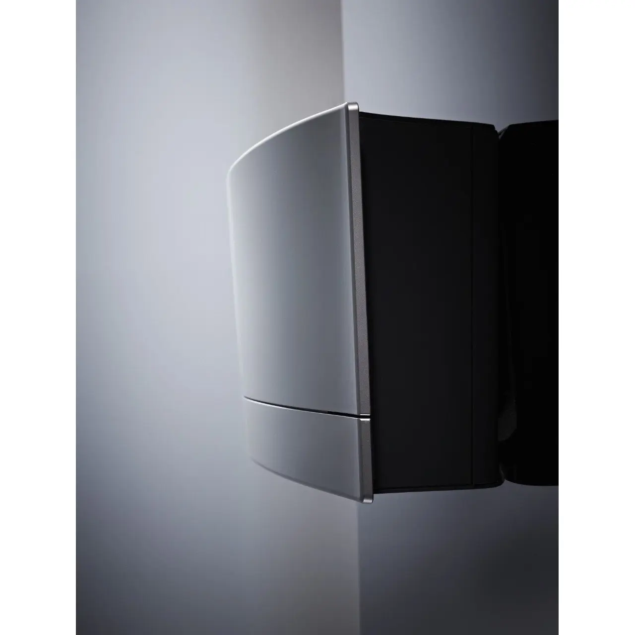 Climatizzatore Condizionatore Daikin Bluevolution Trial Split Inverter serie EMURA SILVER 9+9+9 con 3MXM52N R-32 Wi-Fi Integrato