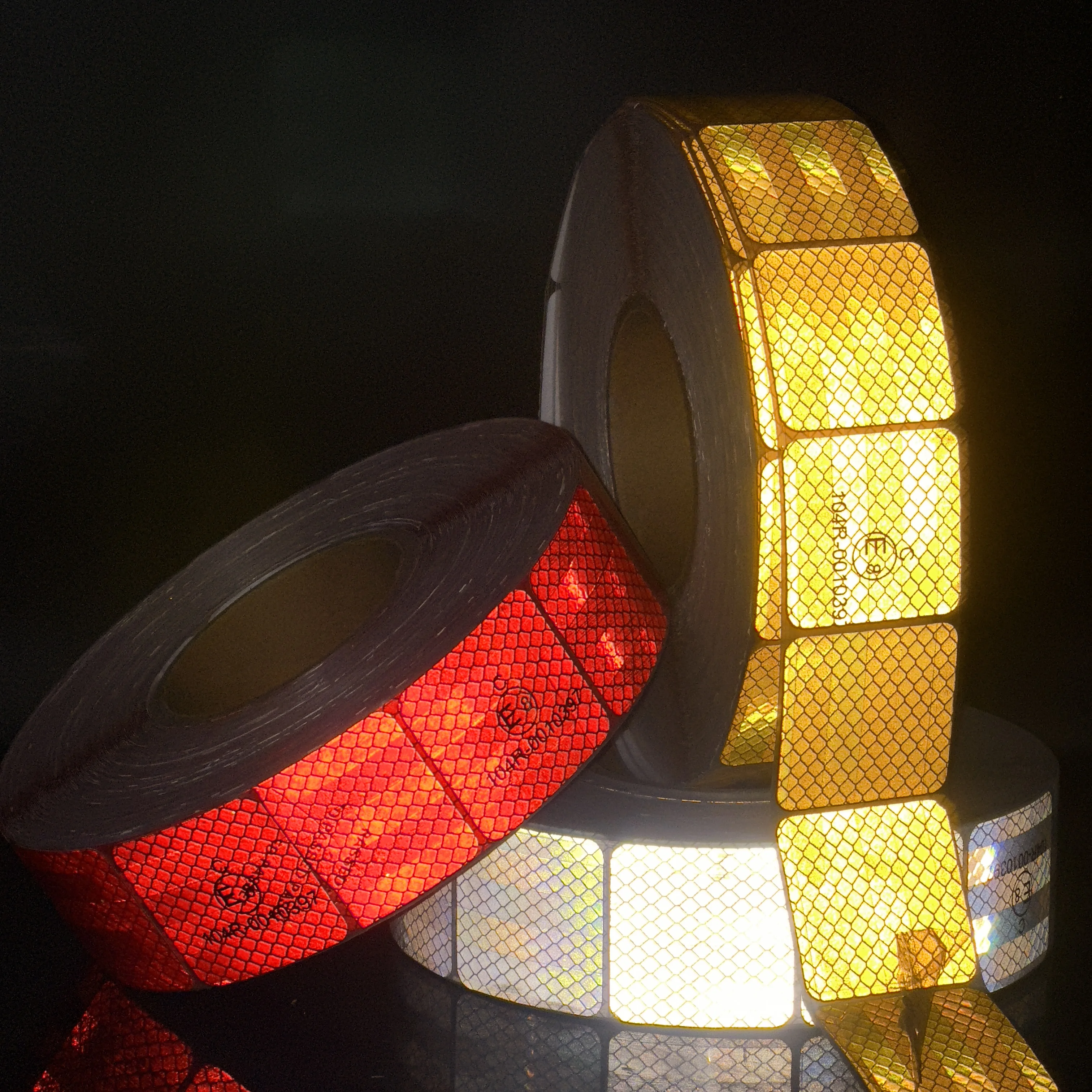 5cm*45.7m E1 ECE 104R Certificated EMARK Reflector Segmented Retro Reflective Tape Sticker For Vehicles Truck Cars Tailer Safety