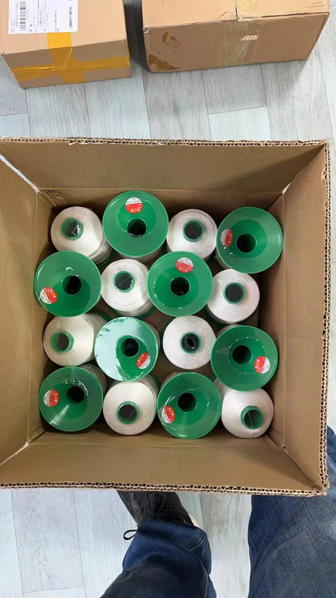 Colored Nylon Sewing Thread Tex80 Nylon 6 Bonded Thread Cheap Price Sewn Thread  TEX70 TEX135